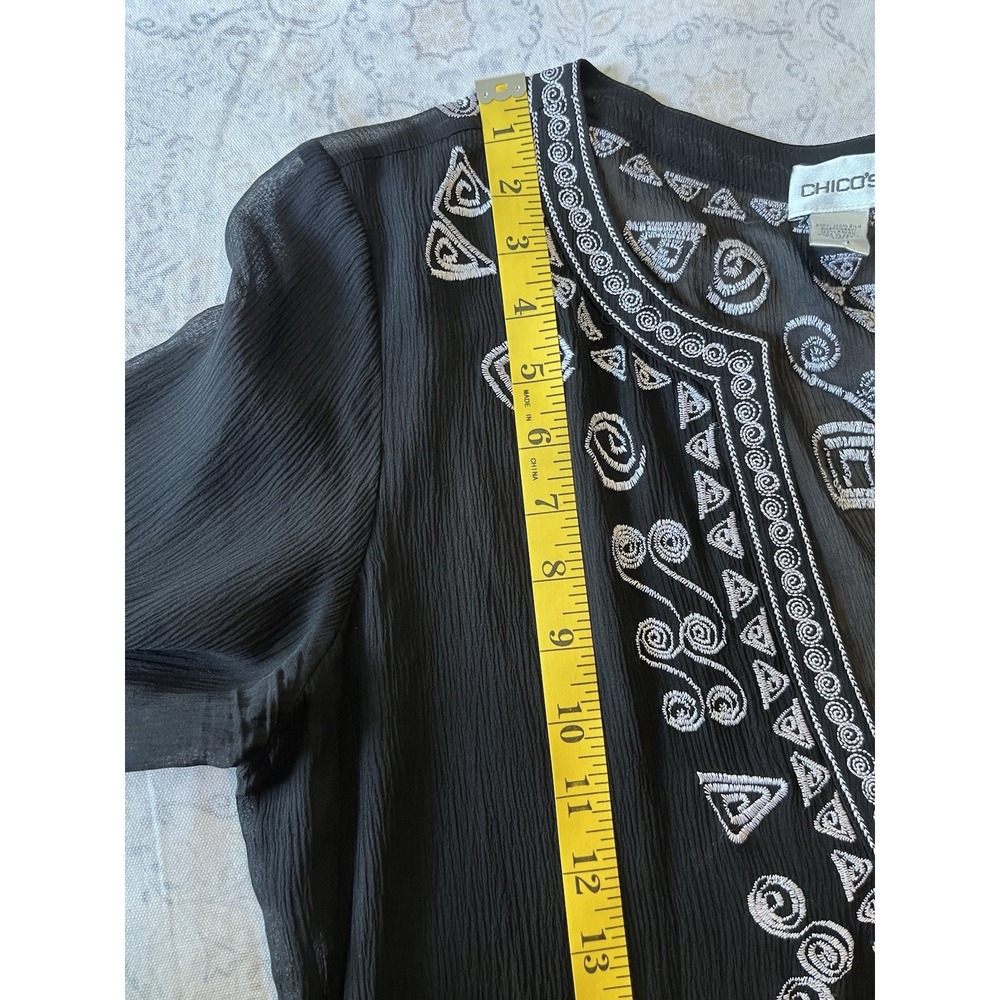 Chico's Women's Lightweight Semi-Sheer Cover Up Tunic Size 1 Black White Embroid - Picture 6 of 10